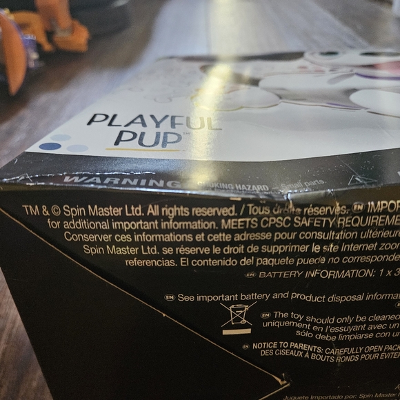 Zoomer Playful Pup Responsive Robotic Dog w/ Voice Recognition & Motion NEW. - Picture 9 of 13